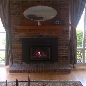 Raised gas insert